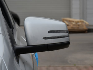 2015CLA 220 4MATIC ҕR