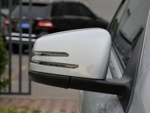 2015��CLA 220 4MATIC �������^