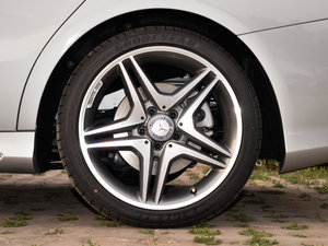 2015CLA 220 4MATIC ݆Ȧ