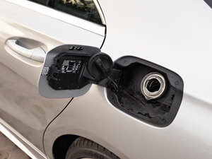 2015��CLA 220 4MATIC ����(ji��)���^