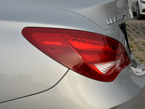 2015CLA 220 4MATIC ^