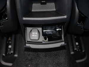 2015��CLA 220 4MATIC ���g����