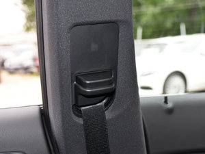 2015��CLA 220 4MATIC ���g����