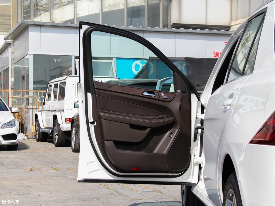 2016YGLE GLE 400 4MATIC