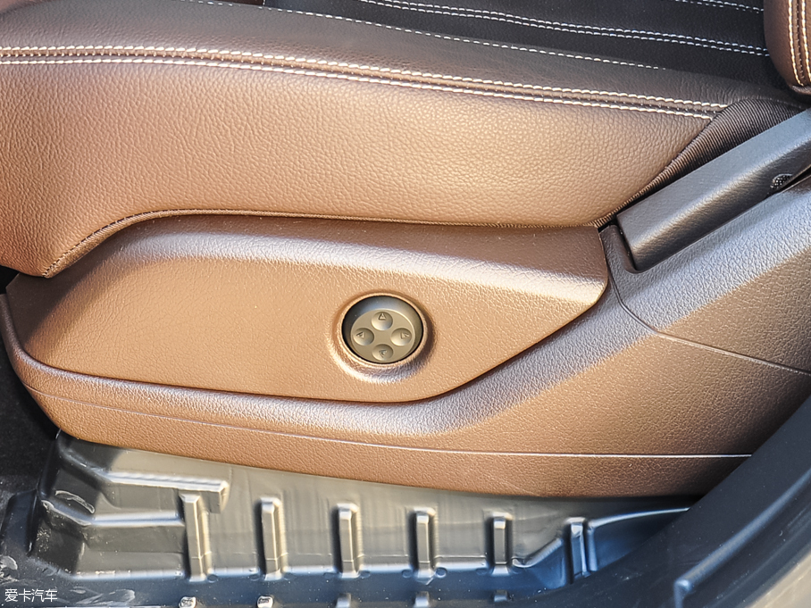 2016��YGLE GLE 320 4MATIC �Ӹ���