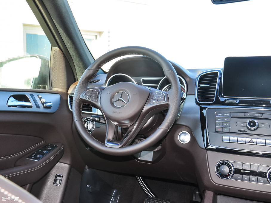 2016��YGLE GLE 320 4MATIC �Ӹ���