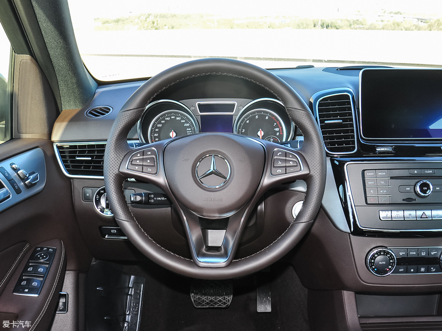 2016��YGLE GLE 320 4MATIC �Ӹ���