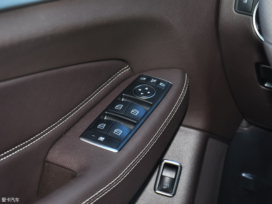 2016��YGLE GLE 320 4MATIC ��(d��ng)����