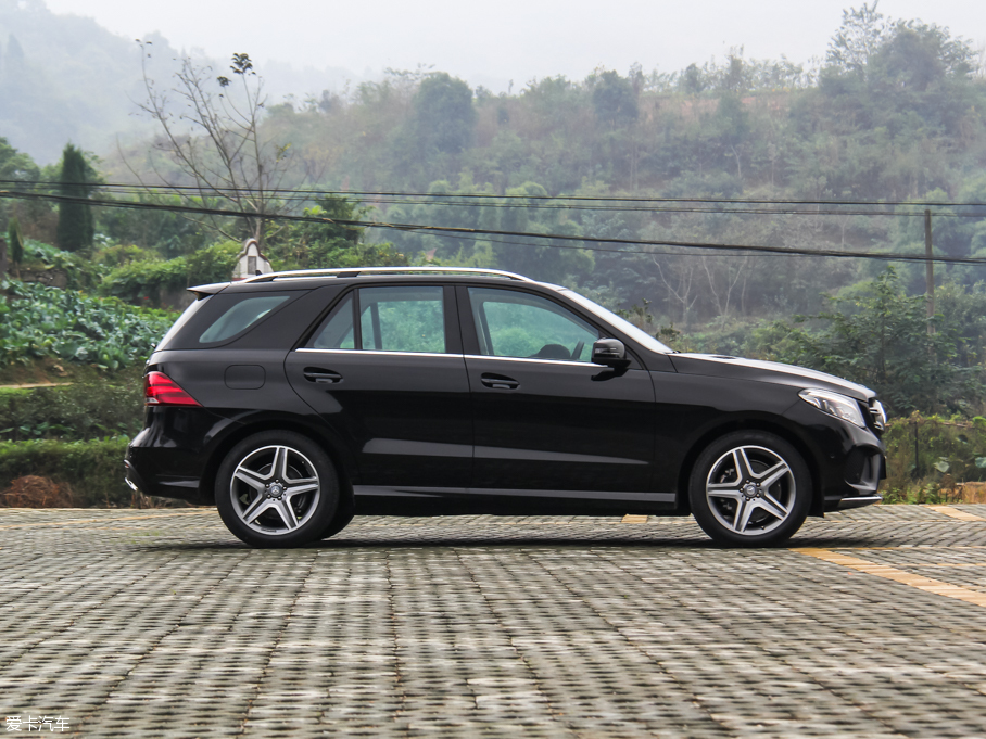 2016YGLE GLE 400 4MATIC