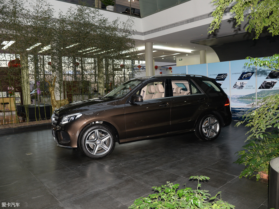 2016YGLE GLE 400 4MATIC