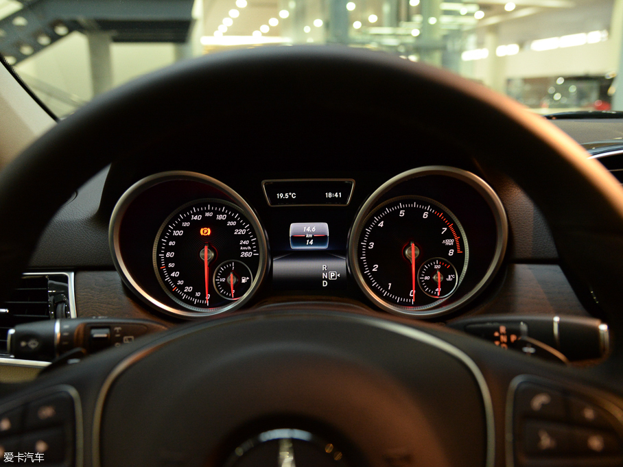 2016YGLE GLE 400 4MATIC