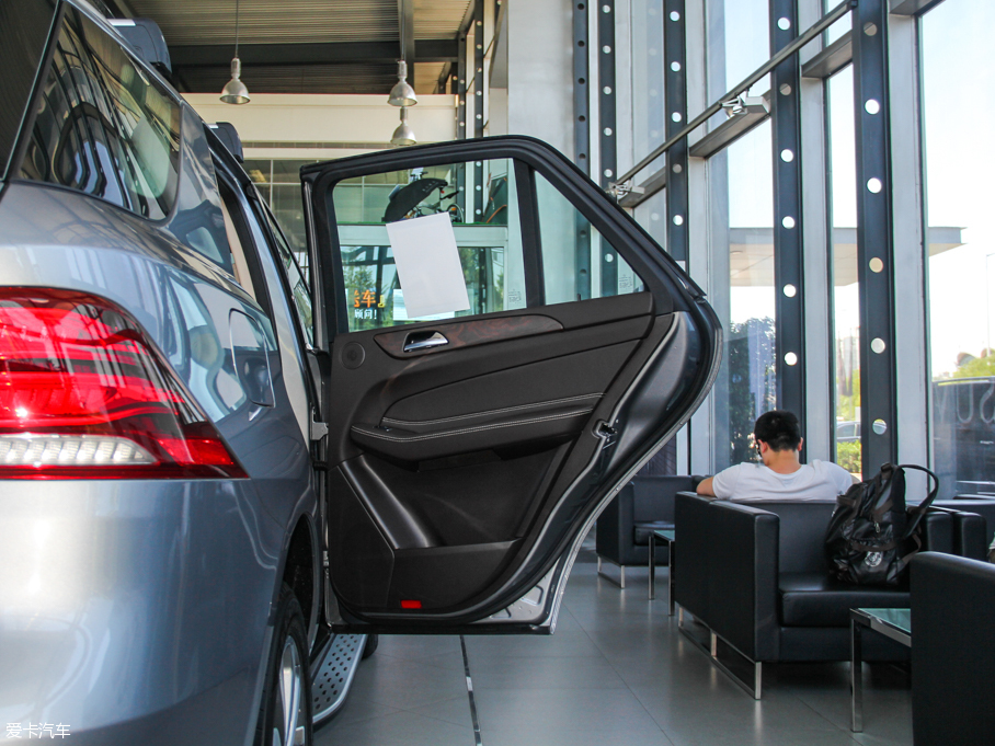 2016YGLE GLE 320 4MATIC A