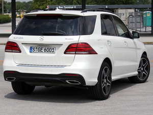 2016GLE 400 4MATIC w^