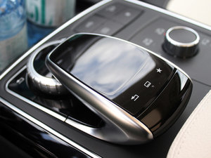 2016GLE 400 4MATIC п؅^(q)