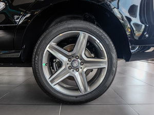 2016GLE 400 4MATIC ^