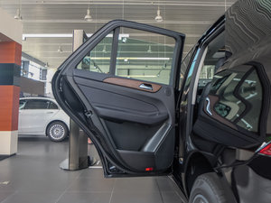 2016GLE 400 4MATIC g