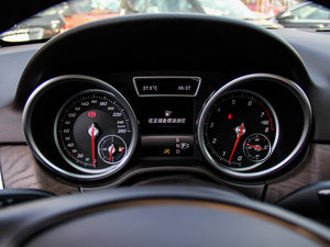 2016GLE 400 4MATIC x