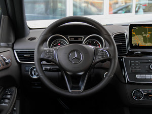 2016GLE 400 4MATIC P