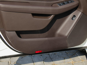 2016GLE 400 4MATIC ǰTg