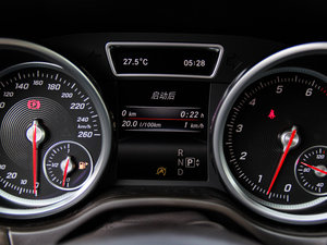 2016GLE 400 4MATIC п؅^