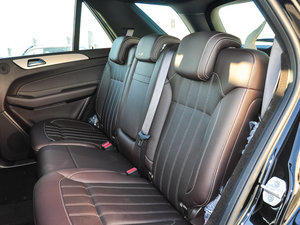 2016款GLE 320 4MATIC 动感型 后排座椅