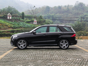 2016款GLE 400 4MATIC 正侧（左）