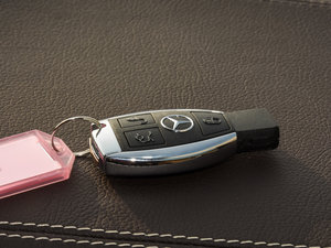 2016款GLE 400 4MATIC 车钥匙
