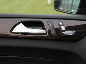 2016GLE 350 d 4MATIC g