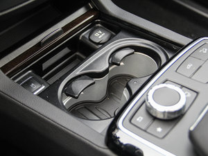 2016GLE 350 d 4MATIC п؅^(q)