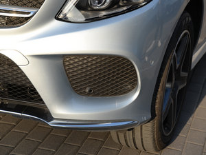 2016GLE 400 4MATIC ^