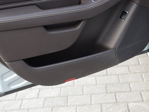 2016GLE 400 4MATIC ǰTg