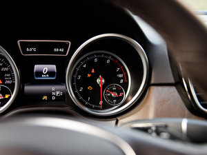 2016GLE 400 4MATIC п؅^