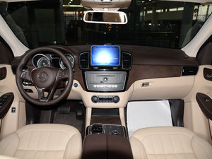 2016GLE 400 4MATIC п؅^