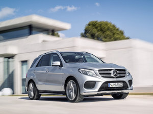 2016GLE 500e 4MATIC w^