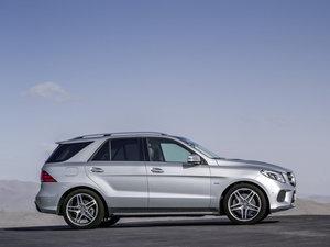 2016款GLE 500e 4MATIC 整体外观