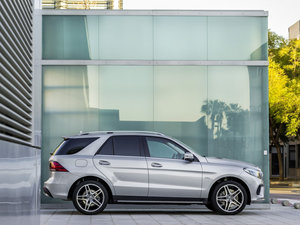 2016款GLE 500e 4MATIC 整体外观