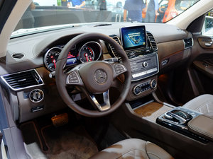 2016GLE 500e 4MATIC п؅^