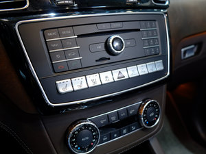 2016GLE 500e 4MATIC п؅^