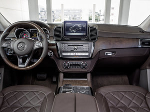 2016GLE 500e 4MATIC п؅^