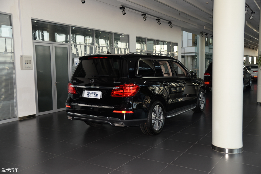 2015YGL GL 400 4MATICA