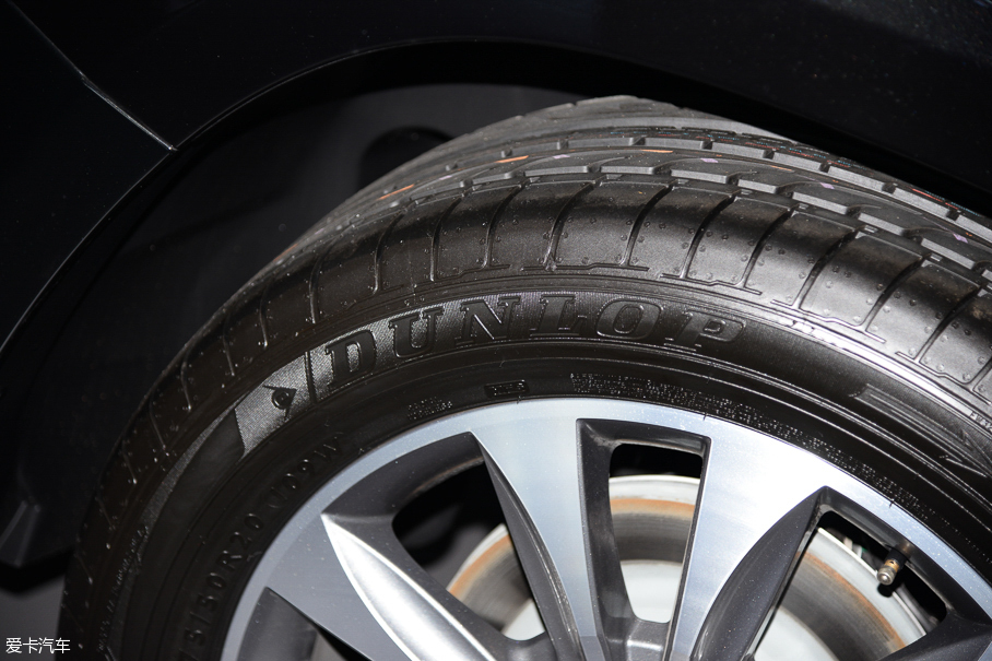 2015YGL GL 400 4MATICA