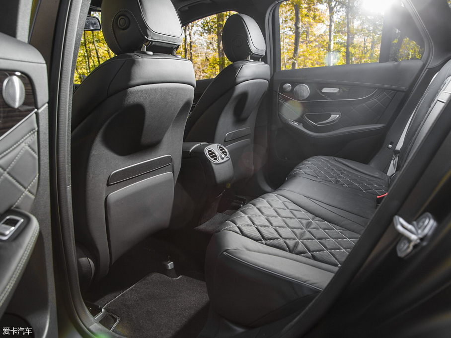 2016��YGLC(����) GLC 300 4MATIC 