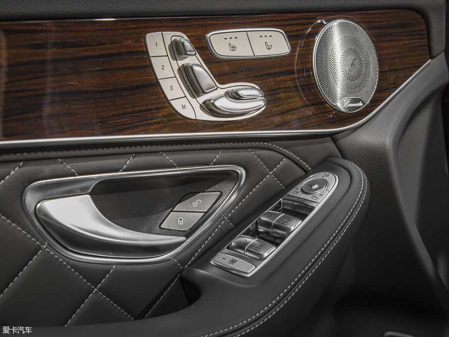 2016��YGLC(����) GLC 300 4MATIC 