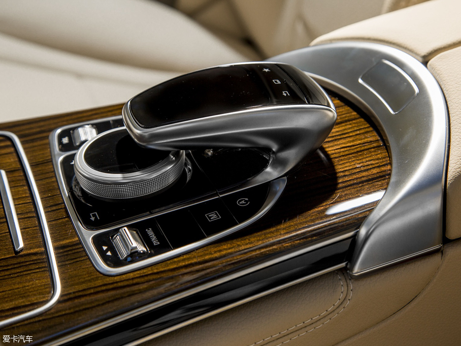 2016��YGLC(����) GLC 300 4MATIC 