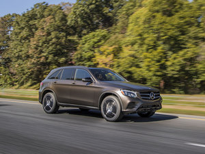 2016款GLC 300 4MATIC  整体外观