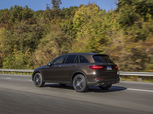 2016款GLC 300 4MATIC  整体外观