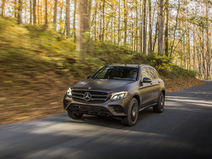 2016款GLC 300 4MATIC  整体外观