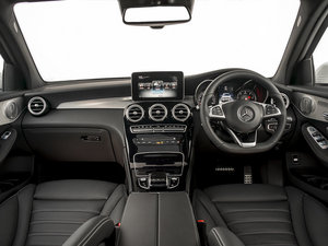 2016款GLC 250d 4MATIC 中控区