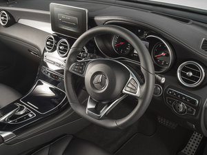 2016款GLC 250d 4MATIC 中控区