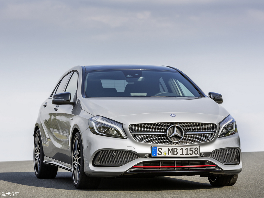 2016��YA��(�M��) A 250